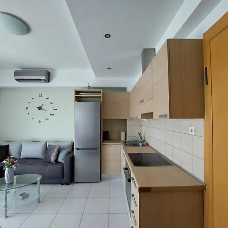 Апартаменты Eva's *